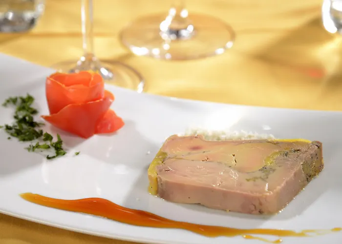 Logis Le Tadorne Hotel