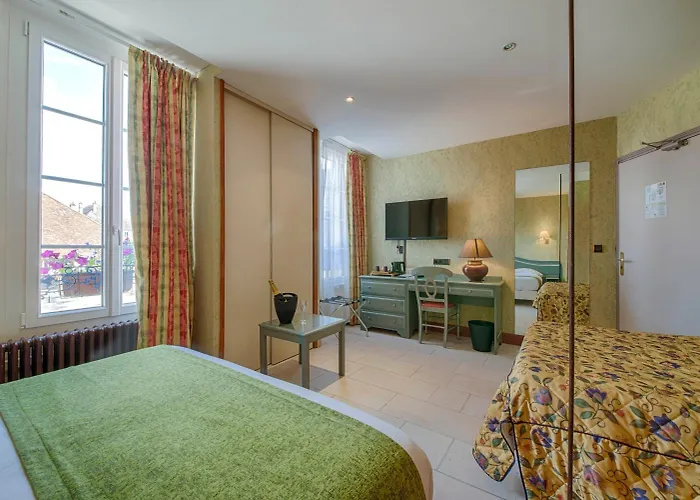 Hotel Logis Le Tadorne