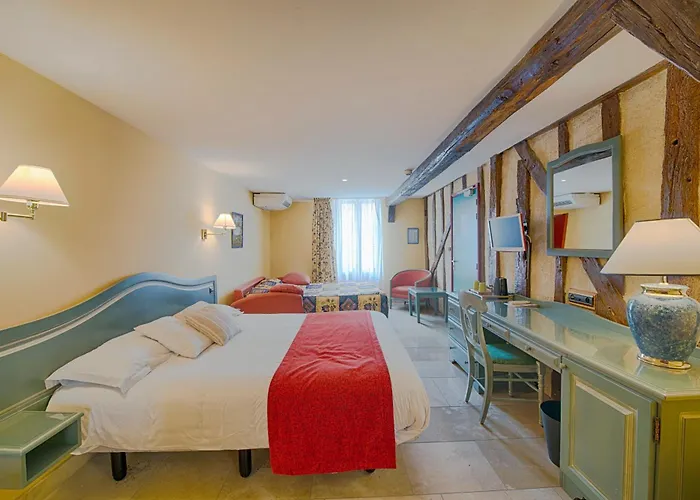 Hotel Logis Le Tadorne Piney